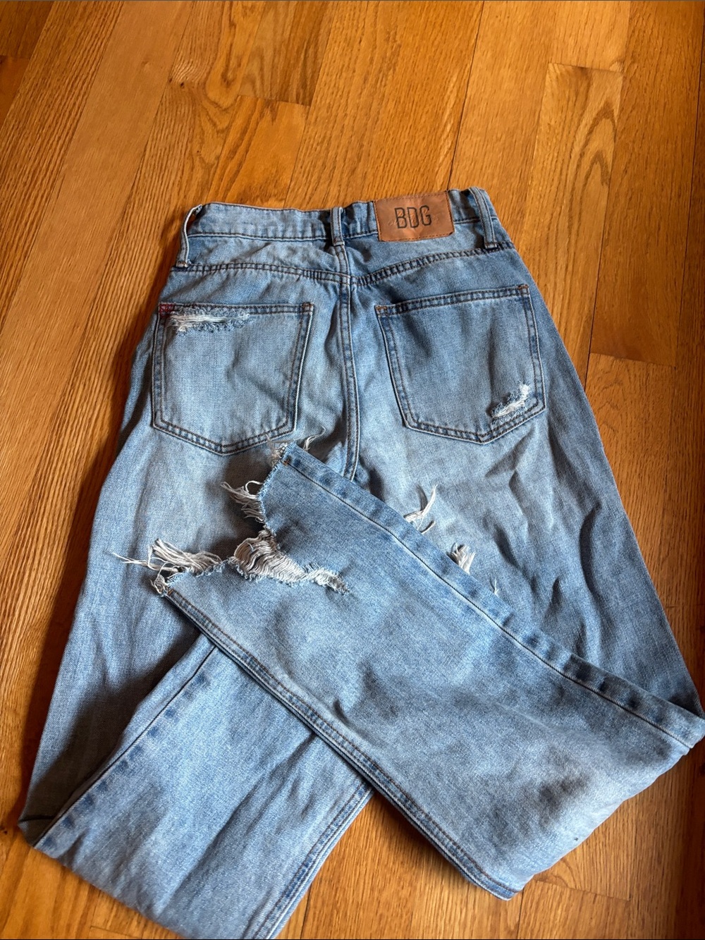BDG Light Blue Distressed Straight-Leg Jeans - Picture 7 of 7